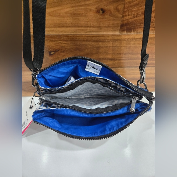 Kipling Bag Crossbody Small two slip compartments Leopard NEW - Picture 11 of 17